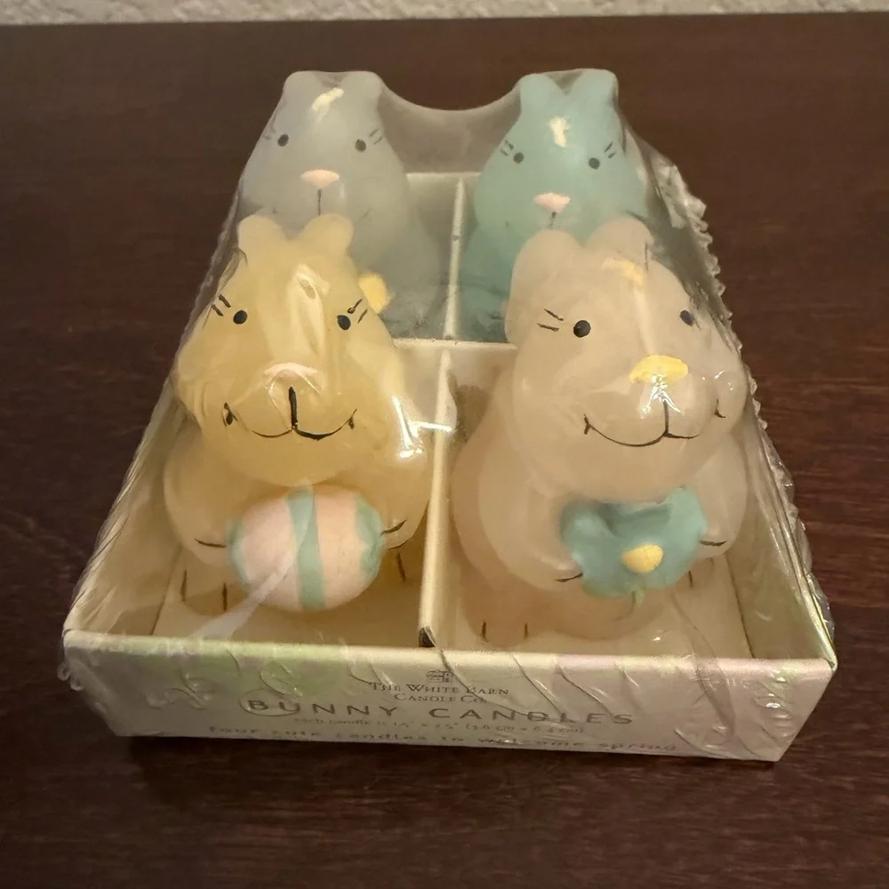Vintage White Barn Easter Miniature Candles Bunny Rabbits Colorful 4 Candles New